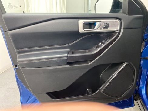 Used 2020 Ford Explorer Limited w/ Class III Trailer Tow Package image 11