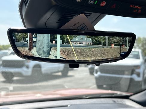 New 2026 Chevrolet Equinox LT w/ Safety and Technology Package FWD image 31