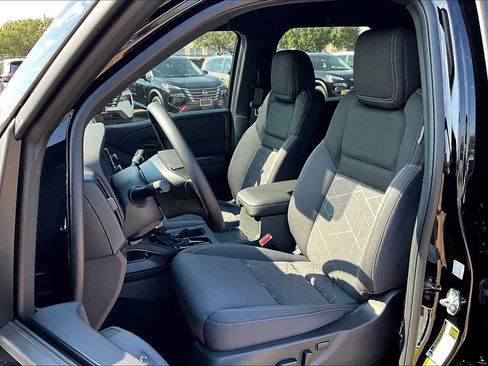 New 2026 Nissan Frontier SV w/ Tow Package image 17