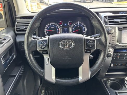 Used 2018 Toyota 4Runner Limited AWD/4WD image 13