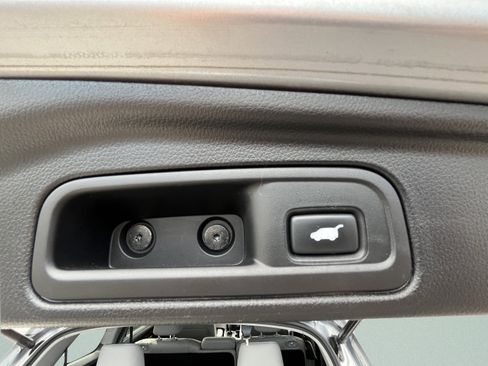 Used 2018 Honda Pilot EX-L image 9