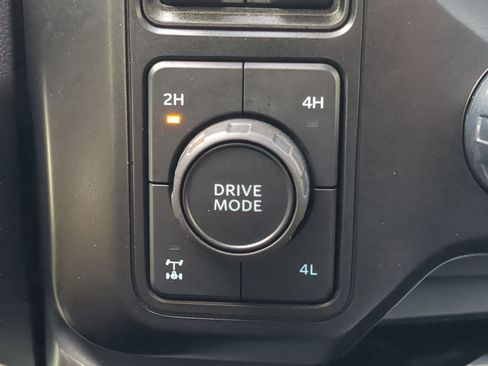 Certified 2024 Ford F250 Lariat w/ Lariat Ultimate Package image 55