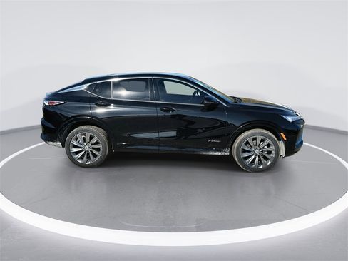 New 2026 Buick Envista Avenir image 9