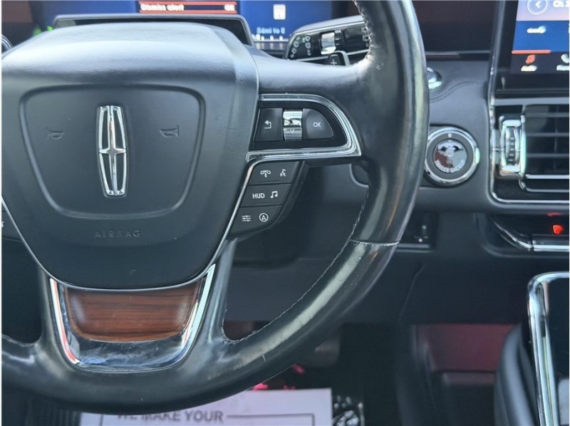 Used 2022 Lincoln Navigator L Reserve AWD/4WD image 43