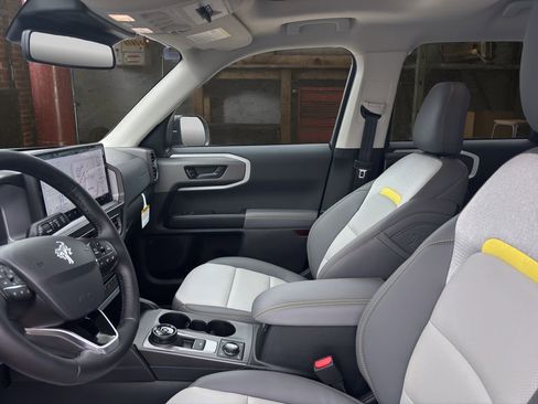 New 2026 Ford Bronco Sport Badlands w/ Sasquatch Badlands Package image 19