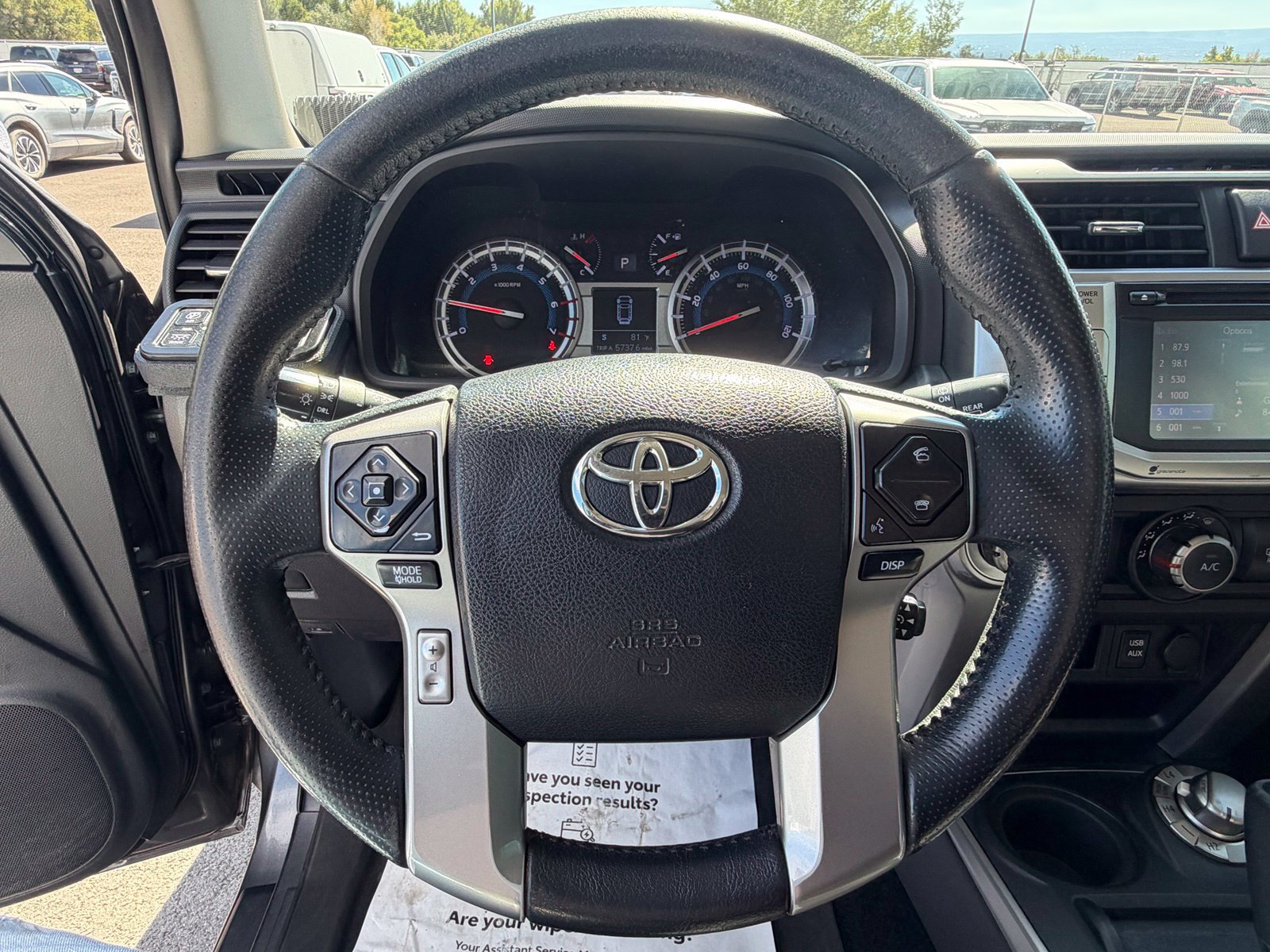 Used 2017 Toyota 4Runner SR5 AWD/4WD image 23