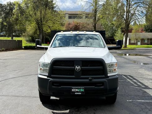 Used 2015 RAM 3500 Tradesman image 9