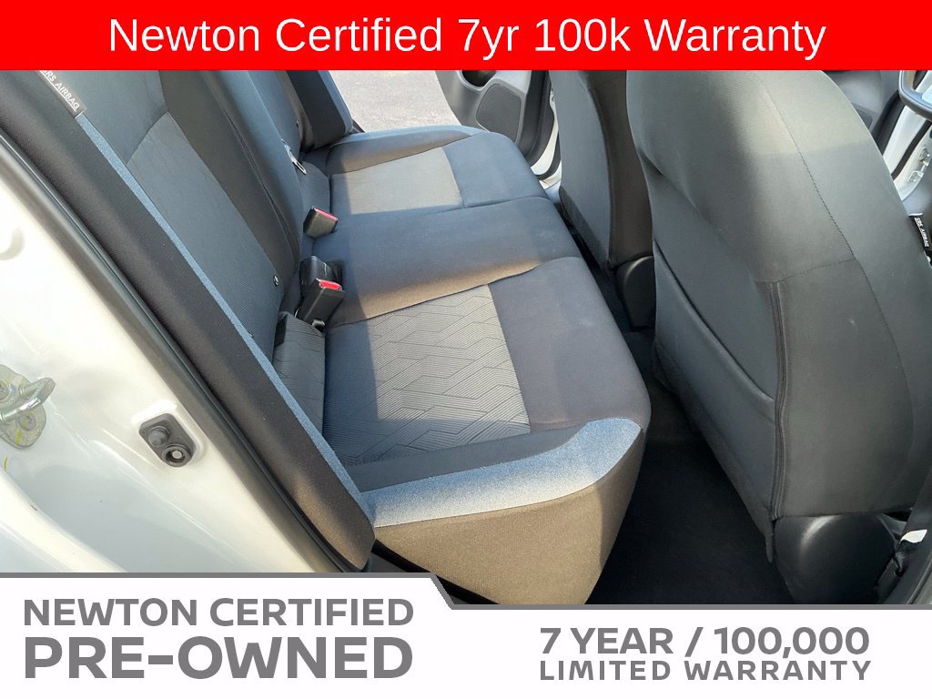 Used 2023 Nissan Versa SV FWD image 16