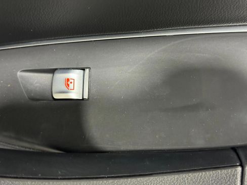 Certified 2023 BMW X3 xDrive30i w/ Premium Package image 23