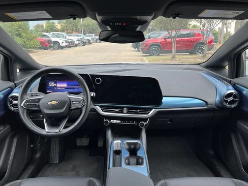 Used 2024 Chevrolet Equinox EV LT FWD image 13