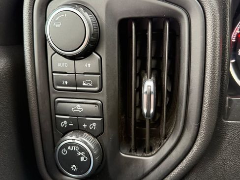 Used 2021 Chevrolet Silverado 1500 Custom w/ Safety Confidence Package image 41