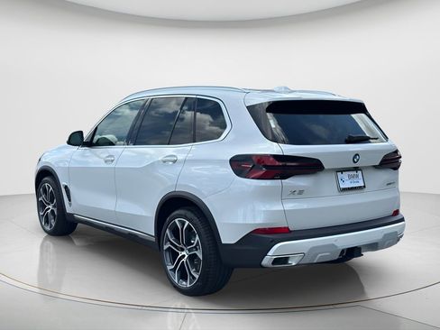 New 2026 BMW X5 sDrive40i w/ Premium Package RWD image 7