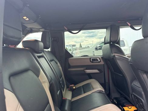 Used 2023 Ford Bronco Wildtrak AWD/4WD image 49