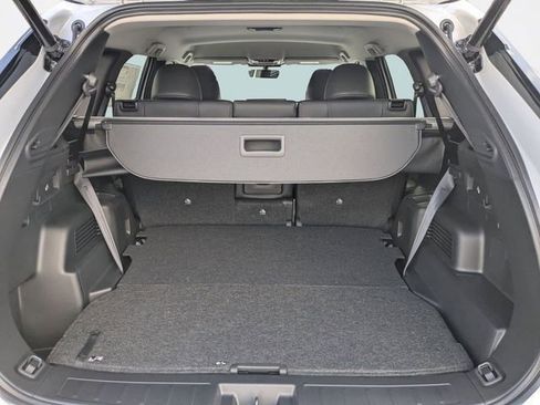 New 2026 Mitsubishi Outlander SE FWD image 12