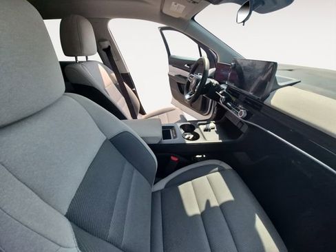 Used 2024 Honda Prologue EX image 14