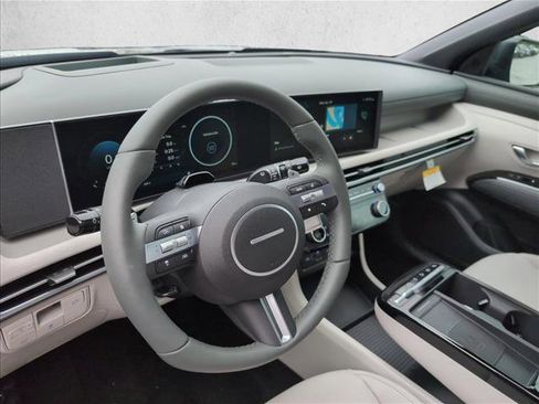 New 2026 Hyundai Tucson Limited FWD image 3