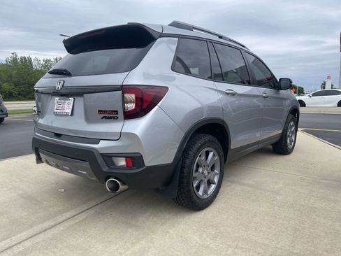 Used 2025 Honda Passport TrailSport image 36