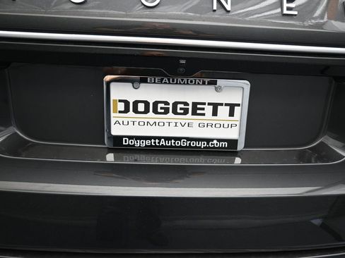 New 2025 Jeep Wagoneer Series II w/ Convenience Group I image 16