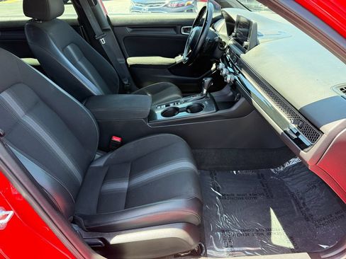 Used 2022 Honda Civic Sport image 15