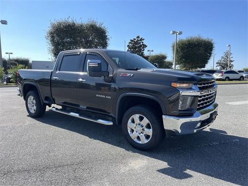 Used 2020 Chevrolet Silverado 2500 LTZ w/ LTZ Premium Package image 2