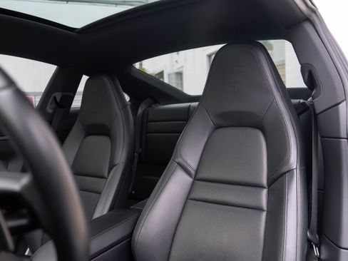 Used 2020 Porsche 911 Carrera 4S image 15