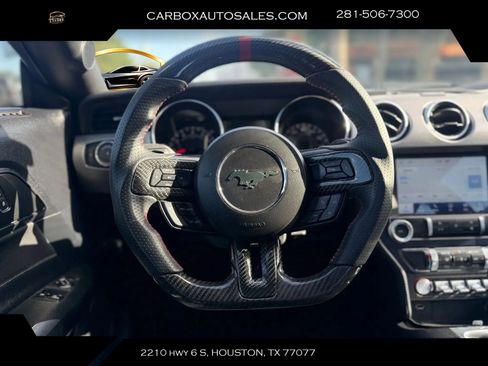 Used 2018 Ford Mustang GT w/ Black Accent Package RWD image 10