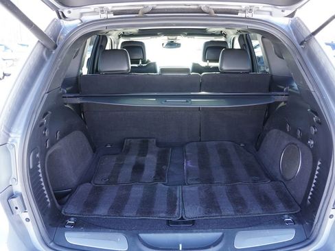 Used 2018 Jeep Grand Cherokee Overland image 21