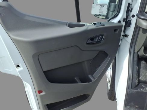 New 2026 Ford Transit 250 148 Medium Roof Extended AWD image 12