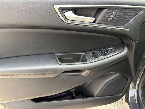 Used 2021 Ford Edge SEL AWD/4WD image 21