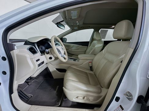 Used 2018 Nissan Murano Platinum FWD image 13