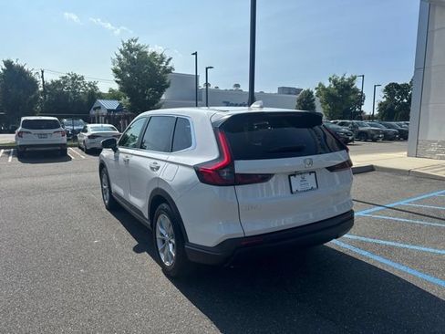 Used 2024 Honda CR-V EX-L image 6
