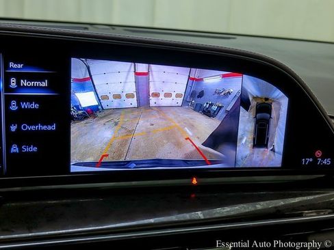 Certified 2023 Cadillac Escalade ESV Premium Luxury Platinum w/ Heavy-Duty Trailer Package image 18