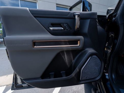 Used 2024 GMC Hummer EV 2X w/ Extreme Off-Road Package AWD/4WD image 26