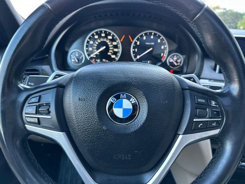 Used 2018 BMW X5 xDrive40e image 26