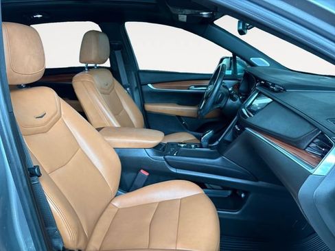 Certified 2024 Cadillac XT5 Premium Luxury AWD/4WD image 13