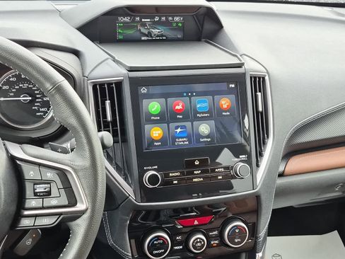 Used 2024 Subaru Forester Touring w/ POP Package 3 AWD/4WD image 17