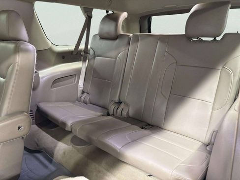 Used 2015 Chevrolet Suburban LTZ AWD/4WD image 20