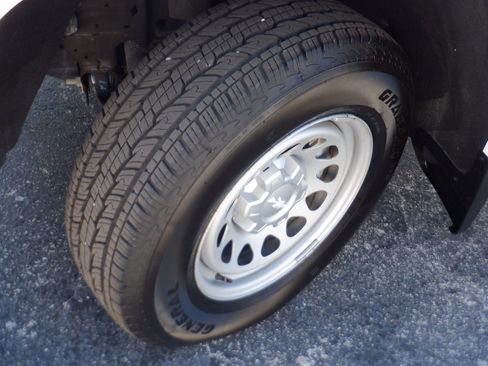 Used 2021 Chevrolet Silverado 1500 W/T w/ WT Fleet Convenience Package image 13