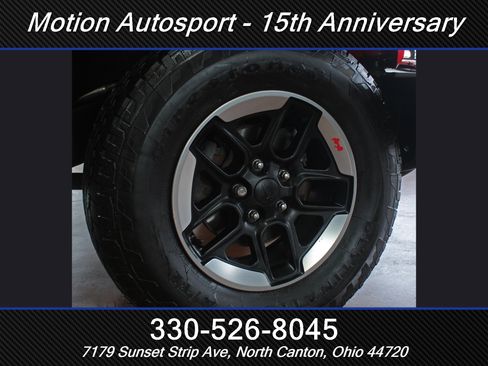 Used 2017 Jeep Wrangler Unlimited Sahara w/ Dual Top Group image 48