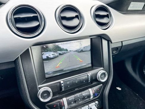 Used 2015 Ford Mustang GT Premium image 18