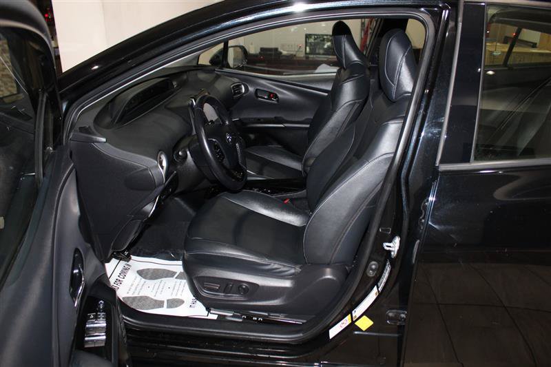 Used 2020 Toyota Prius Prime XLE FWD image 22