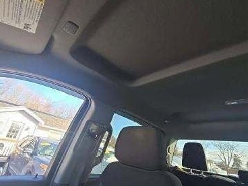 Used 2024 Chevrolet Silverado 2500 Custom w/ Custom Value Package image 11