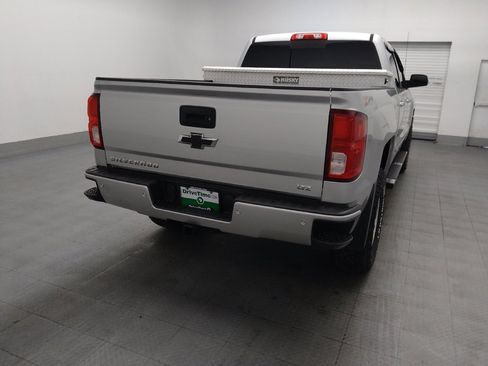 Used 2017 Chevrolet Silverado 1500 LTZ Z71 w/ LTZ Plus Package AWD/4WD image 7