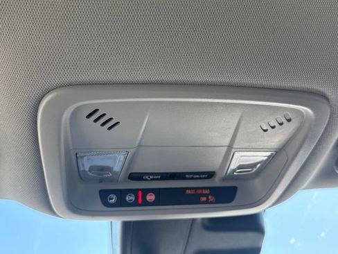 Used 2024 Chevrolet Malibu LT FWD image 21