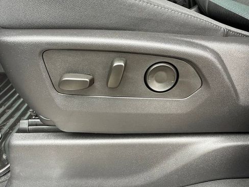 Used 2025 GMC Sierra 1500 Elevation AWD/4WD image 10