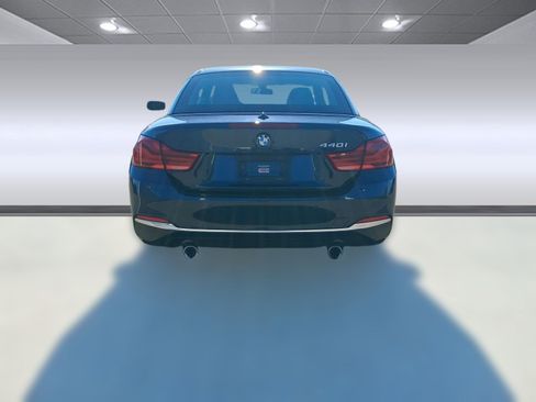Used 2018 BMW 440i Convertible image 10