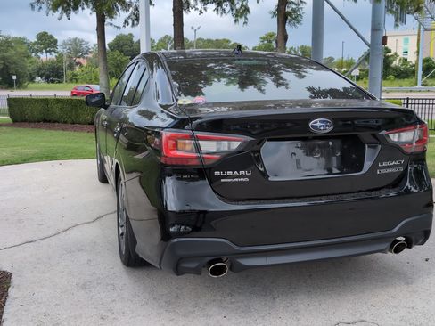 Used 2023 Subaru Legacy Touring XT AWD/4WD image 8