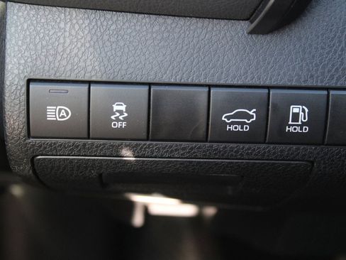 Used 2024 Toyota Camry XSE FWD image 17