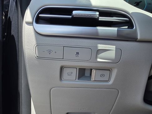 Used 2024 Hyundai Palisade Calligraphy FWD image 24