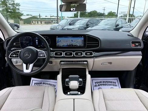 Used 2020 Mercedes-Benz GLS 450 4MATIC image 41